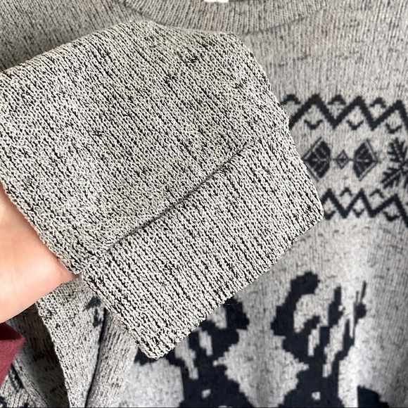 Vanilla Bay Gray Oversized Reindeer Sweater - Picture 8 of 8